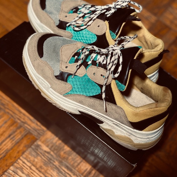 Like this post for future sales notifications - Picture 7 of 9